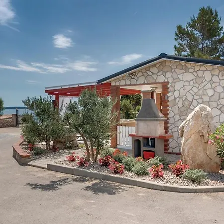 Kuca S Jacuzzijem Mavrinac Villa Nerezine Exterior photo